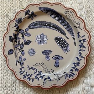 Anthropologie Elin Dinner Plate - Thumbnail 3